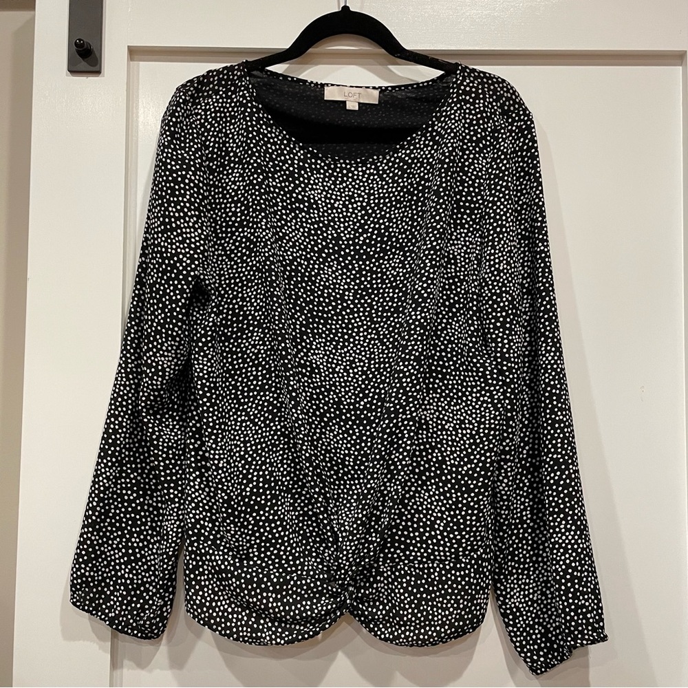 LOFT Women‎ Black Dotted Long Sleeve Top - Size L